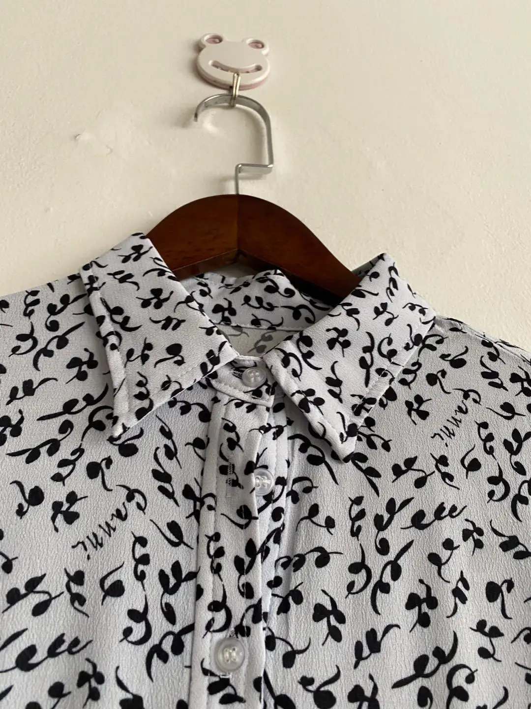 

2021 Women Dress Fall/Winter New Contrast Floral Pocket Long Sleeve Shirt Dress Women