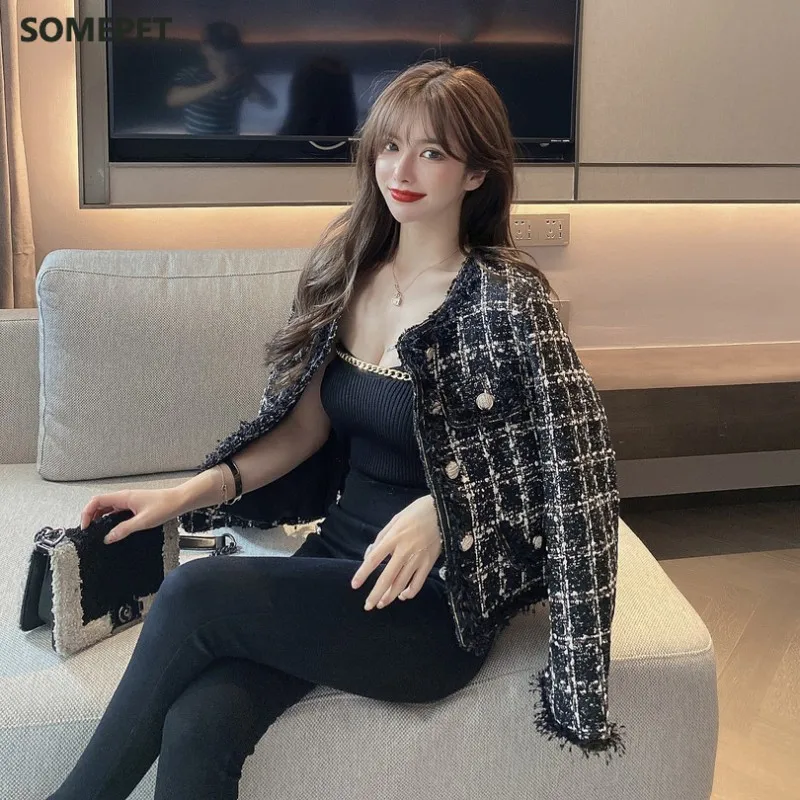 

New arrival Autumn Runway Short Spliced Tweed Coats high quality Plaid Twist Weave Elegant tassel Jackets Coat Women's clothing