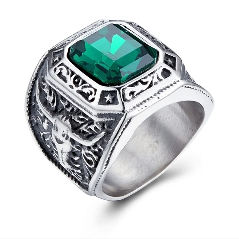 

Inlaid Green Rhinestone Matador Ring for Men Fashion Personality Charm Party Club Finger Jewelry Accessories 2021 Ring Trend