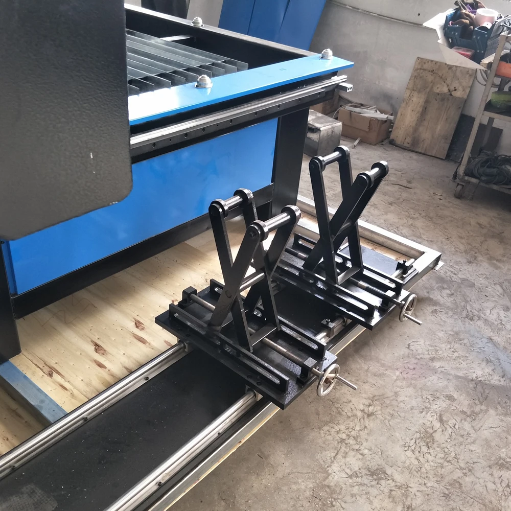 Jinan(1300*2500 мм) дешевая модель 1325 с поставкой LGK/плазменные резаки CNC водяным