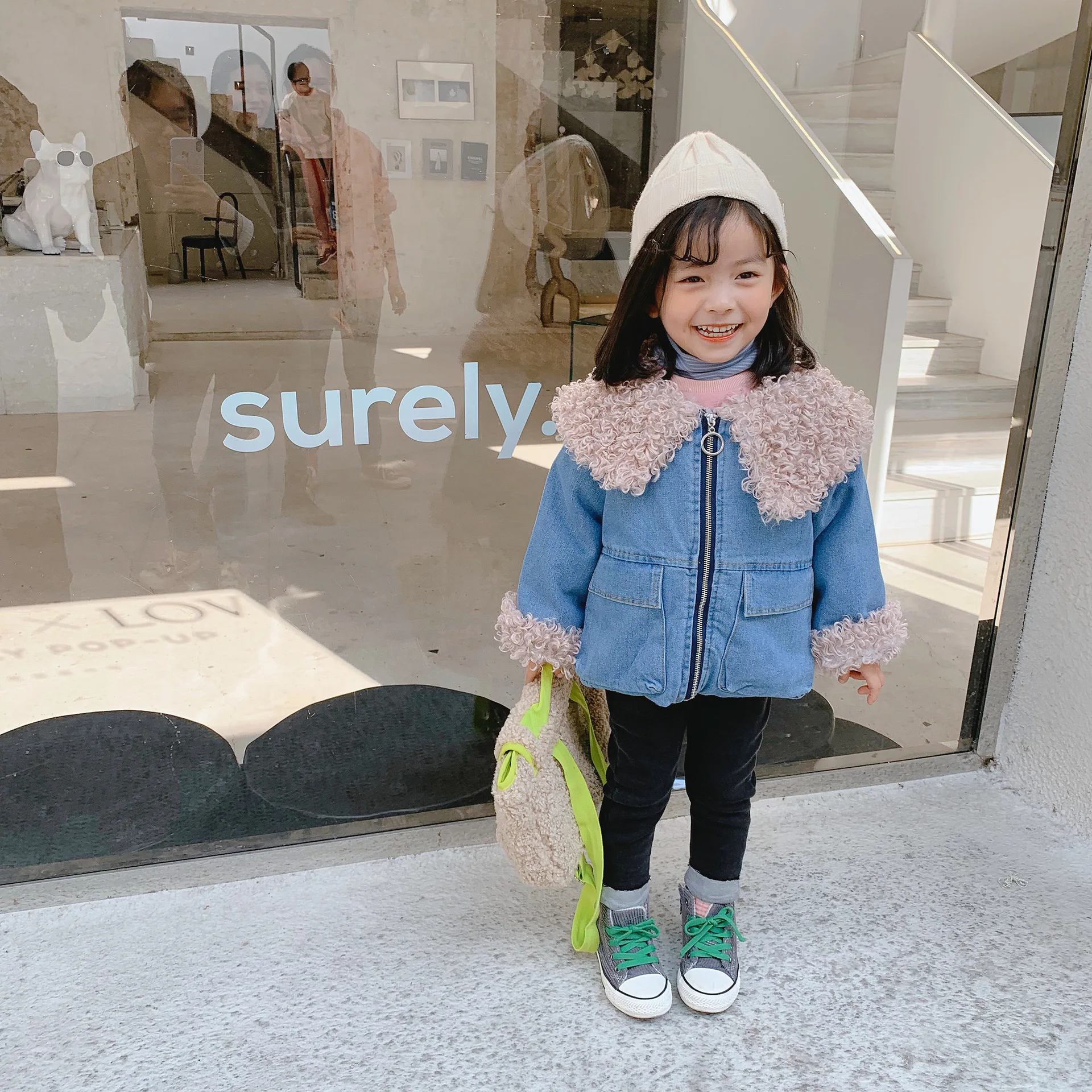 Зимнее Новое поступление утепленное шерстяное подходящее ко всему модное