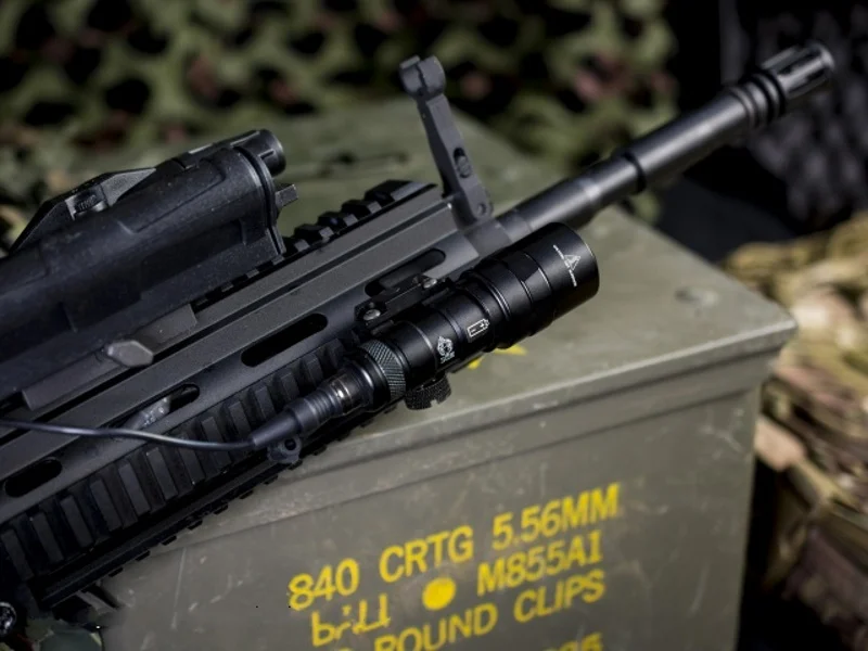 Ночь Эволюция Softair M300B мини Скаут светильник светодиодный тактический вспышки