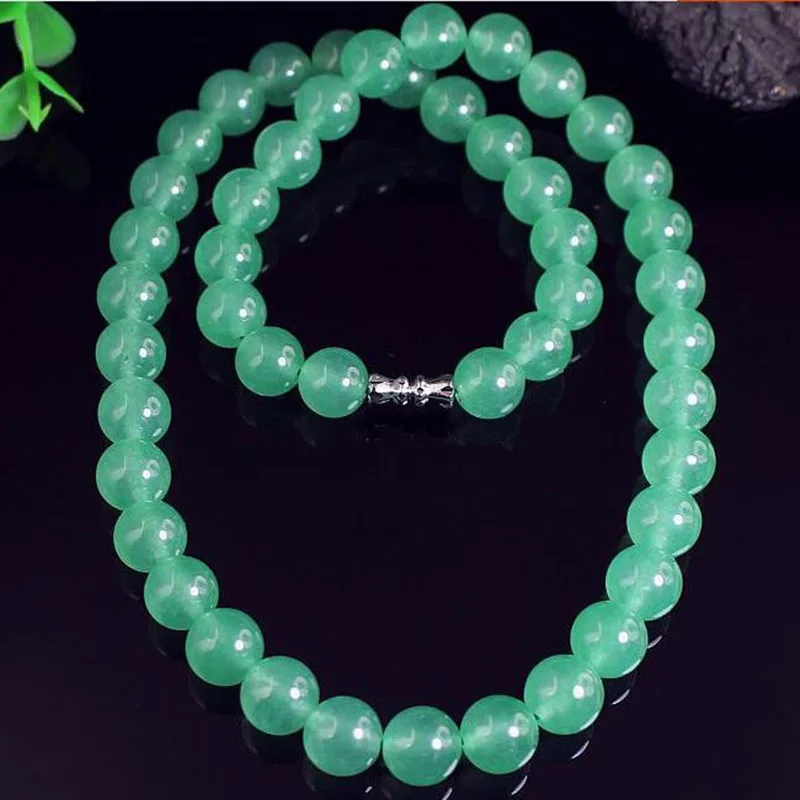 

Women's new fashion jewelry necklace with green Dongling jade necklace can be extended Necklace sweater chain
