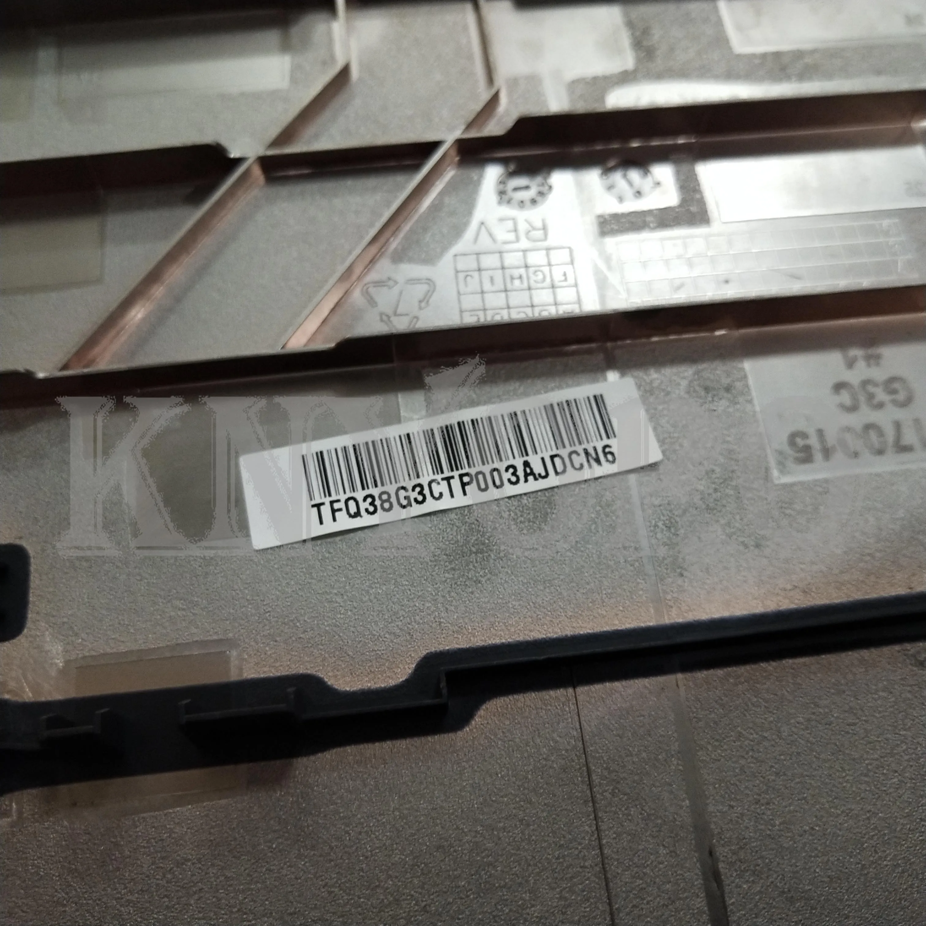 spesifikasi Baru HP OMEN X 17-AP TPN-Q197 Bawah 940585-001