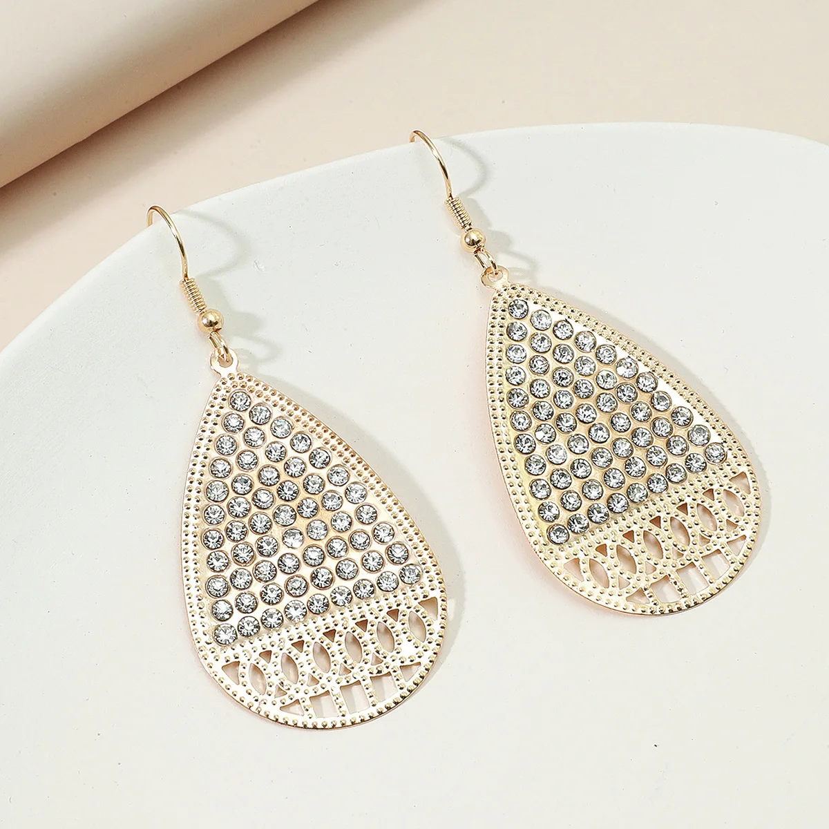 

2021 New Jewelry Drop Earring Women Full drill the oval Earrings Charm Women Jewelry Fashion Party Gift