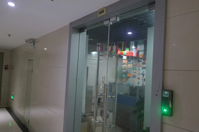 

HF-F18 Door Access Biometric Fingerprint Relay Control for Ethernet