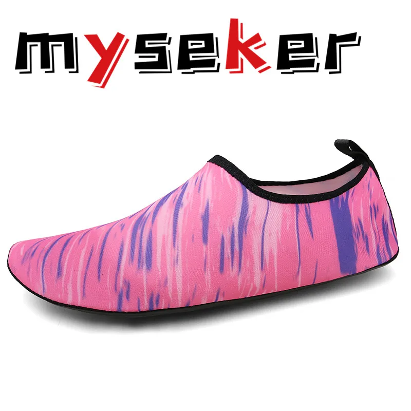 

Water shoes spring and summer unisex shoes beach slippers upstream sea soft women's shoes sunshine sandals swimming wear-resista