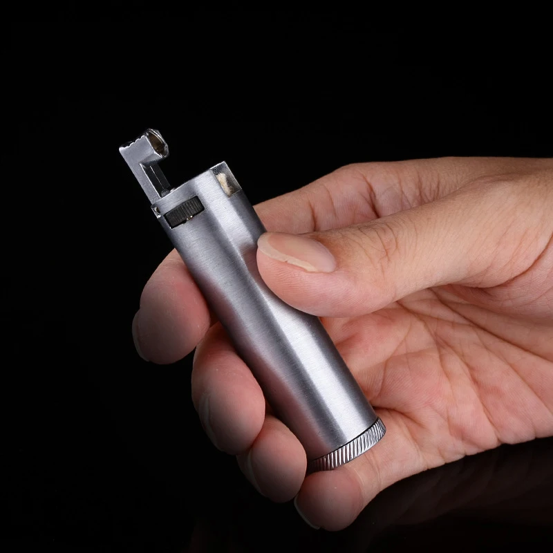 Кремневая зажигалка с шлифовальным кругом Зажигалка без огня компактная