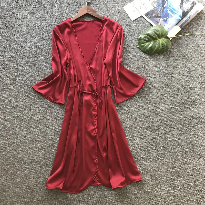 Женская пижама атласная ночная рубашка женская сексуальная с коротким рукавом и