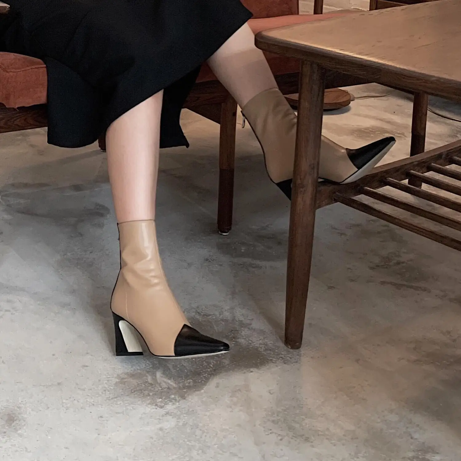 

Original Intention Fashion Mixed Color Ankle Boots Woman Square Heel Pointed Toe Shoes Woman Black Brown Concise High Quality