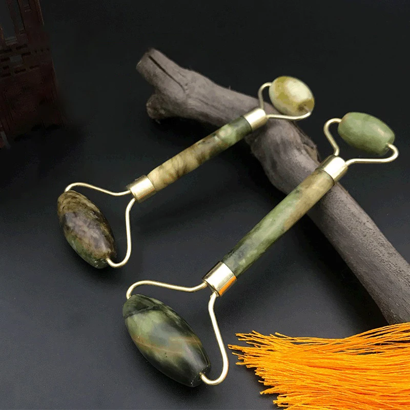 

1 шт лицевая массажный ролик из ЭВА Двойные головки Темный нефрит камень для подтяжки лица и руки для поддержания здоровья тела