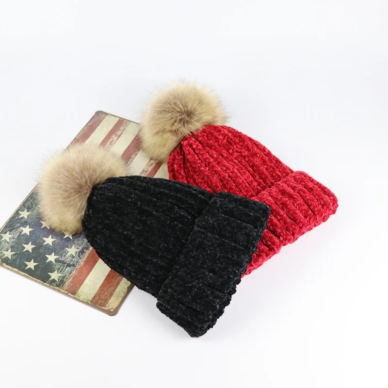 Новинка зимние теплые шапки с пышной опушкой из искусственного меха Pom pom трикотажные Шапки шапки бини шапки Для женщин Кабельное вязаные Skullies с ботиночки с помпончиками завитые без полей для мужчин