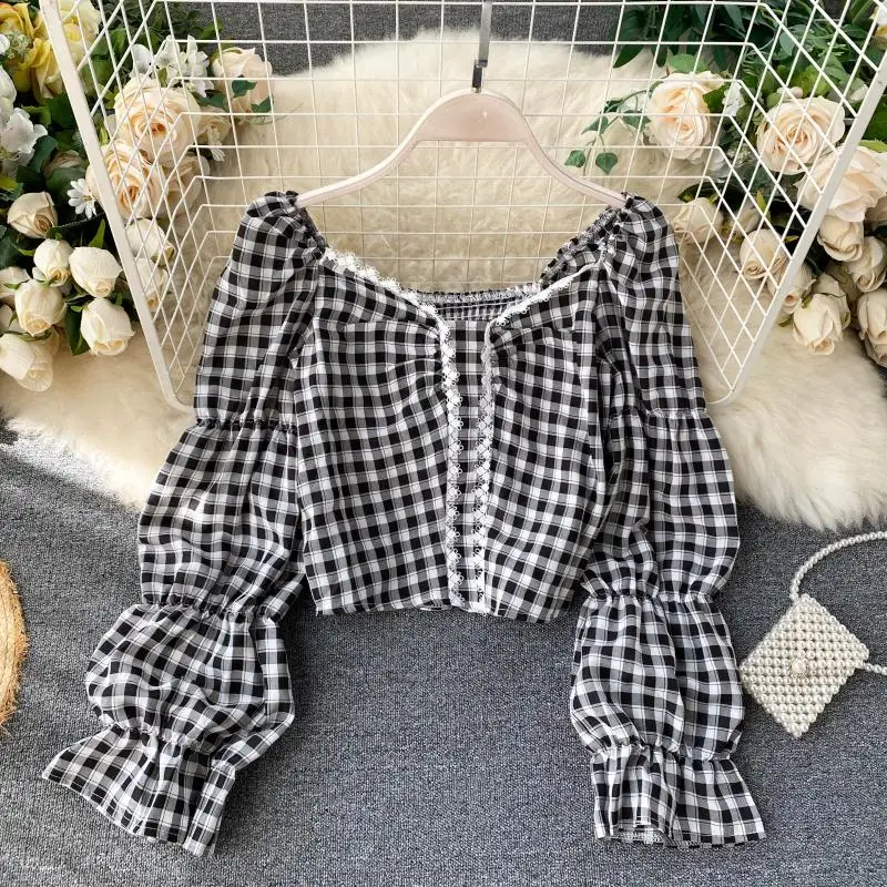 Женская клетчатая блузка в стиле ретро с кружевными вставками облегающие