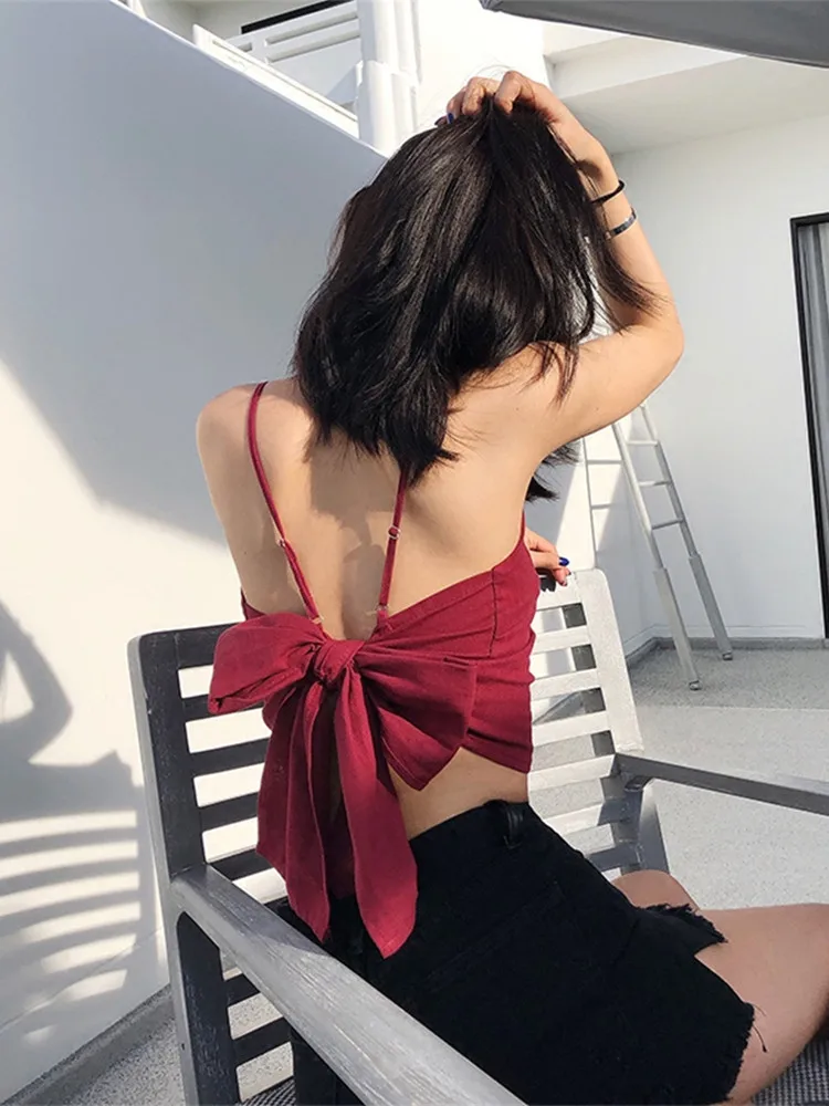 Женский топ без рукавов MUMUZI короткий с бантом на спине красный | Женская одежда