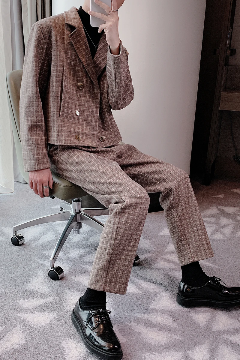 

Male Slim Fit Vintage Streetwear Plaid Wool Double Breasted Loose Casual Short Suit Blazers Jacket Pant Men 2 Pieces Suits Sets