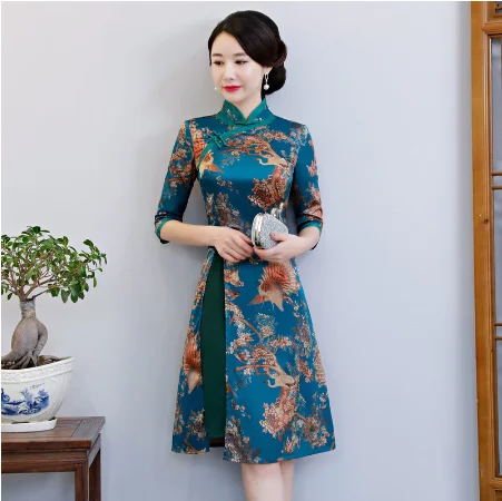

Большой Размеры XXXL в винтажном стиле с цветочным принтом для женщин Qipao элегантный тонкий китайский Стиль Платье Vestidos новинка Шелковистое а...