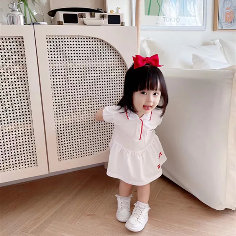 

Baby's summer dress Girls' white casual dress