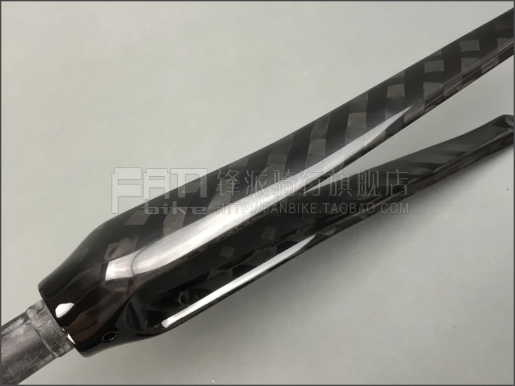 Новое поступление вилки из углеродного волокна без логотипа 700C 12K фиксированная