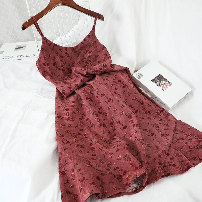 

2019 new fashion women's clothing Floral Sling Dress winter dress M296