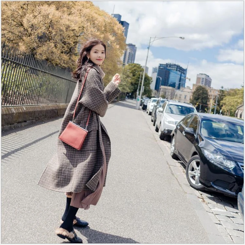 

2019 autumn and winter new products Fashion retro lapel long plaid warm thick woolen coat female Casaco Feminino S186