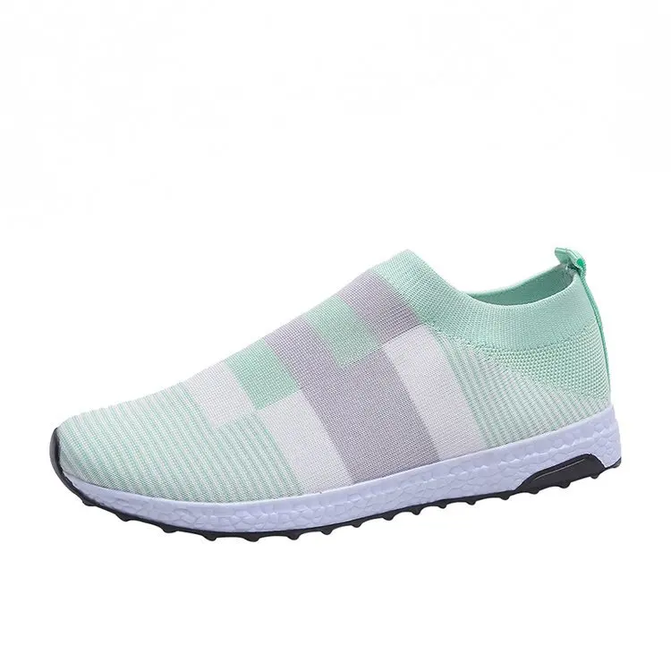 

Foreign trade new explosion couples Amazon wish cross-border large-size fly woven mesh sports breathable casual shoes