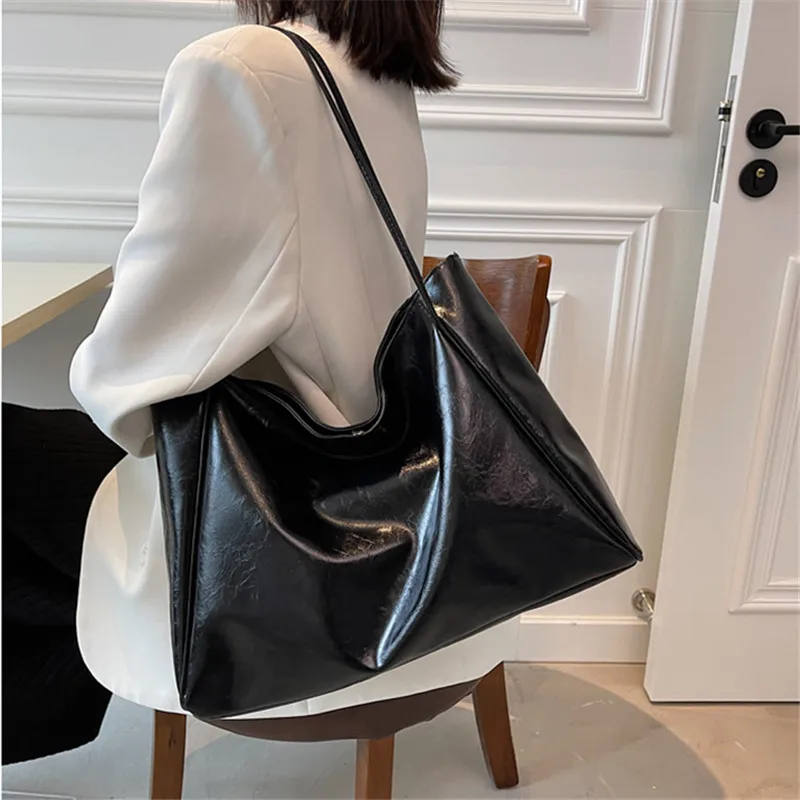 

Simple Large Capacity Shoulder Bag Luxury Handbag Fashion Female Brand Designer Soft PU Leather Retro Tote Bag Big Messenger Bag