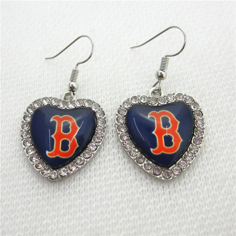 

US Baseball Team Boston Dangle Charms DIY Necklace Earrings Bracelet Bangles Buttons Sports Jewelry Accessories