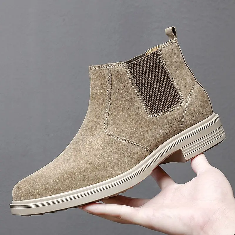 

2021 Winter New Men's Fashion Suede Flat Bottomed Round Head Comfortable Chelsea Boots Simple Leisure Hot Selling 8KH302