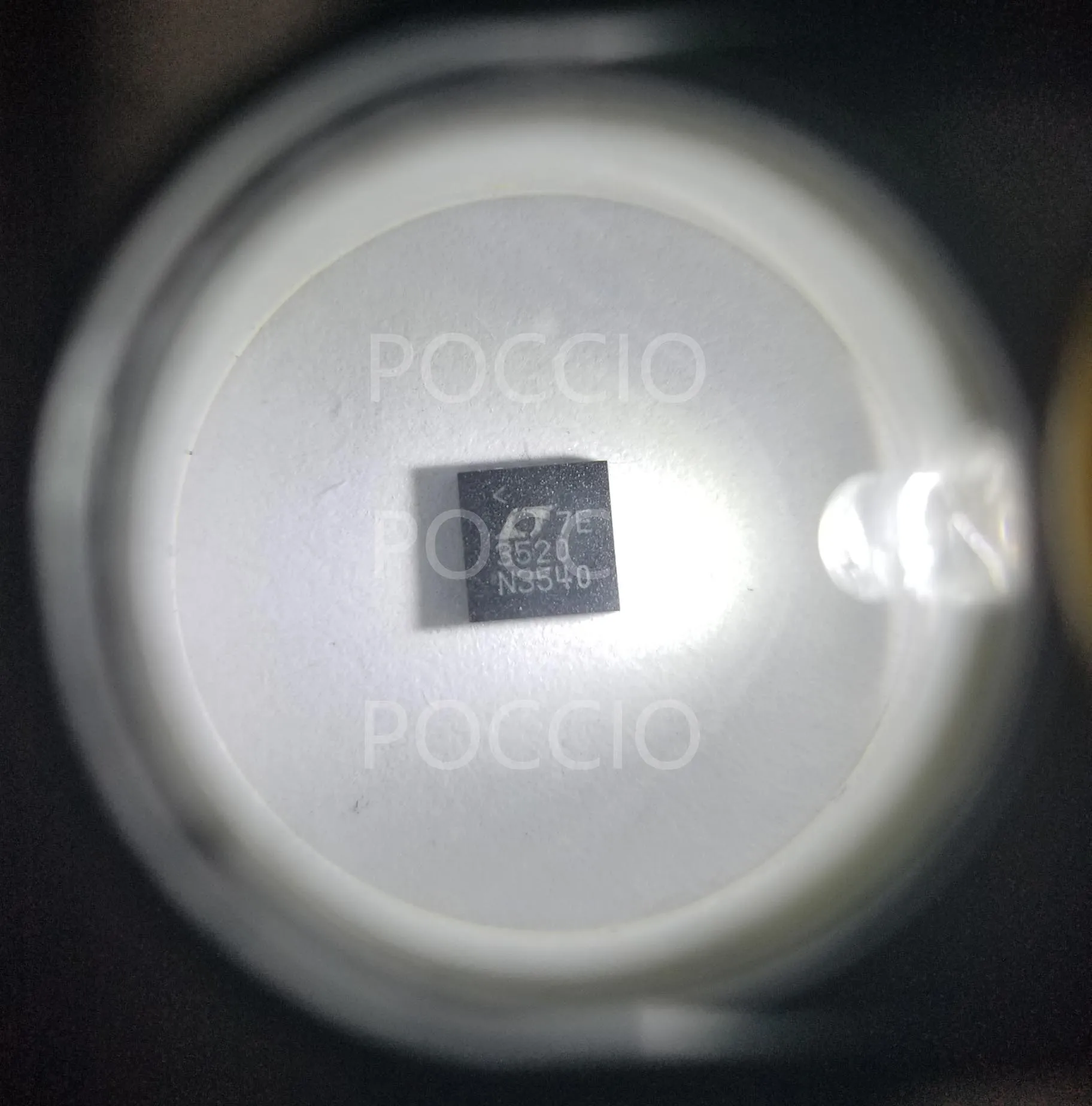 LTC3520EUF LTC3520IUF LTC3520 Синхронный понижающий преобразователь с 1 А и 600 мА|buck-boost|convert |