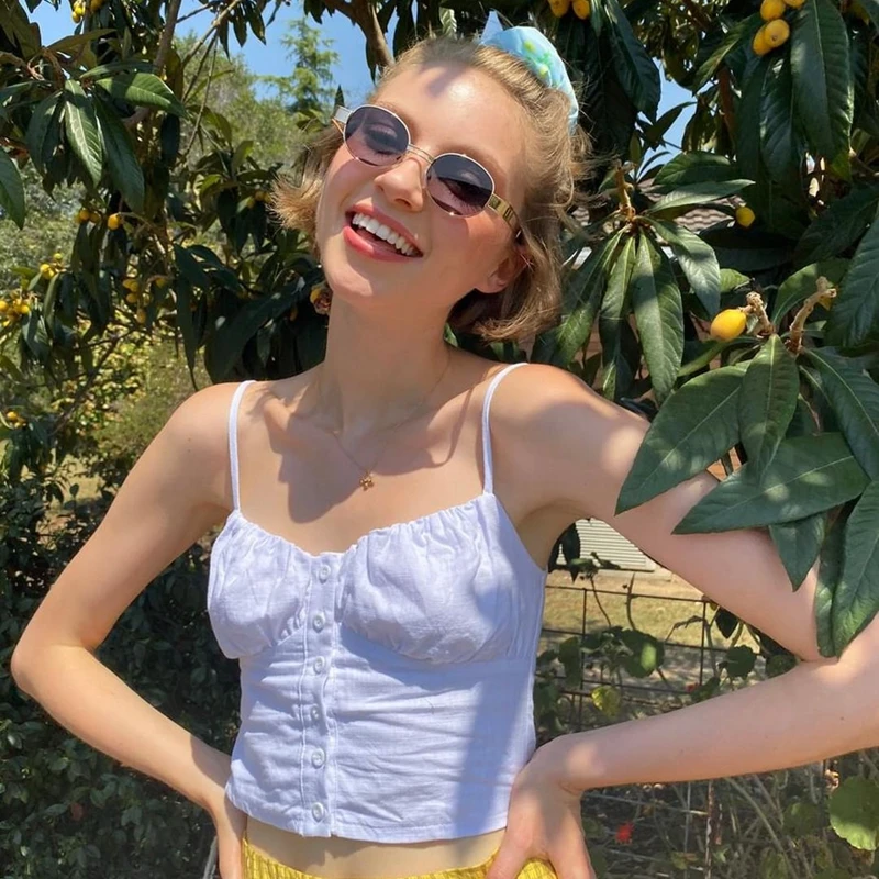 

Ветровка, пуговицы спереди, пуговицы, пуговицы, волнистый шнур, маленький жилет для женщин, лето, на улице, тонкий короткий топ с открытыми пл...