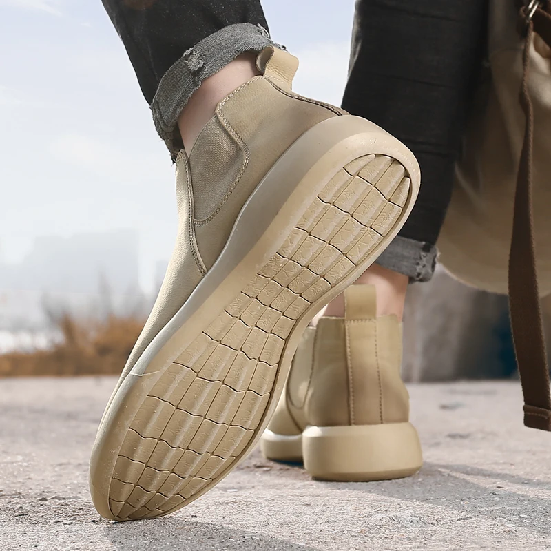 

Winter Steel Toe Slip-on Boots for Men 2020 Work Safety Shoes Fashion Leather Ankle Martin Boots Men Plus Size Footwear 38-47