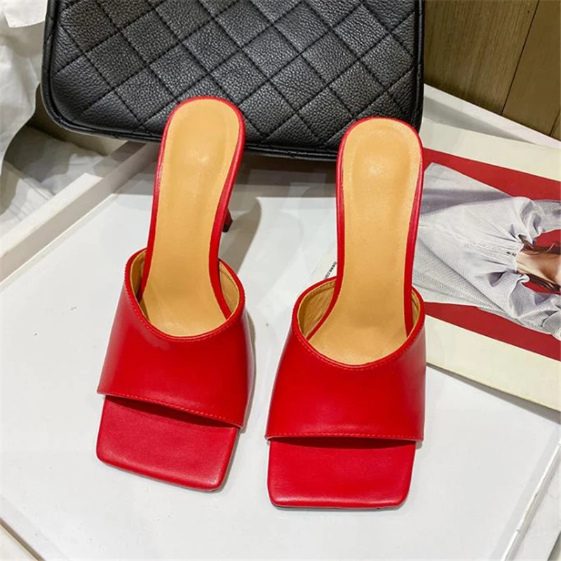 

Элегантные женские шлепанцы без задника с квадратным носком, женские босоножки на высоком каблуке, однотонные летние шлепанцы пляжная обув...