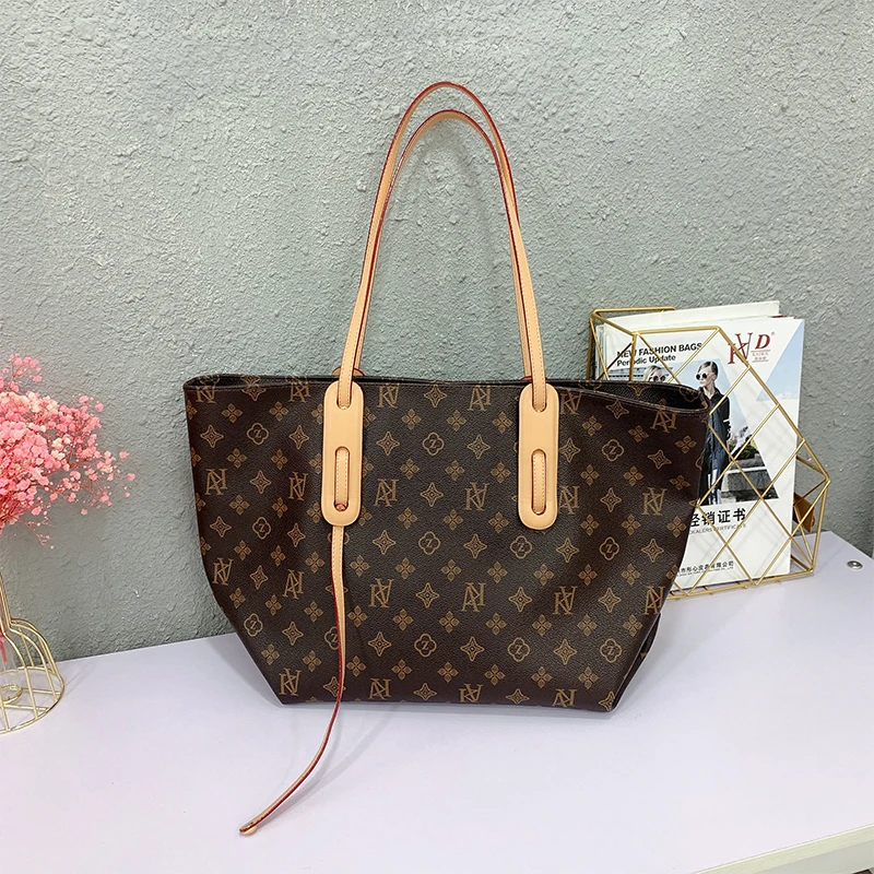 

Сумка-тоут из воловьей кожи, вместительная, на одно плечо, 2021