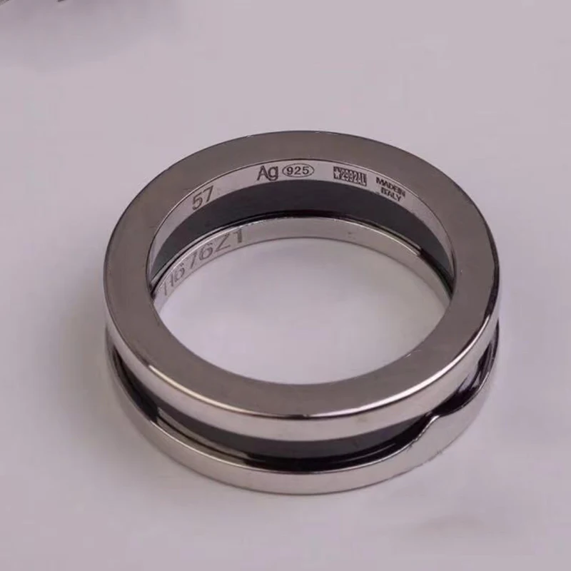 

Bv original charm ring. Classic logo, silver black steel ring, high quality exquisite craft details, fashion jewelry