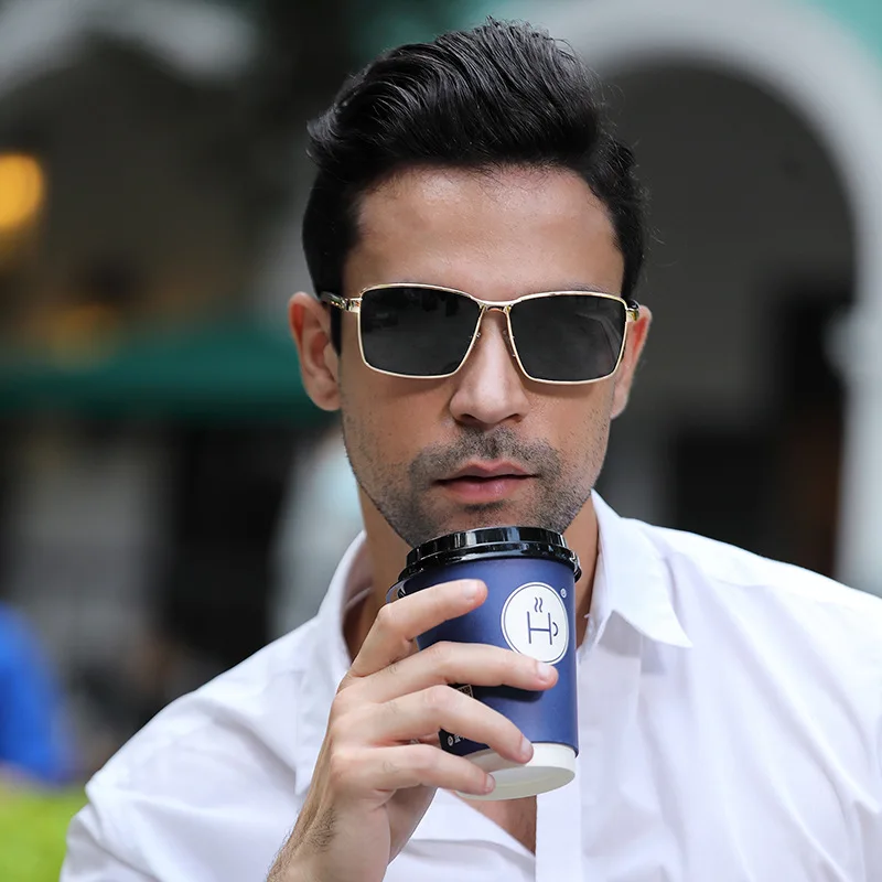 

2021 new box sunglasses men's fashion metal wood grain leg sunglasses men's fashion sunglasses