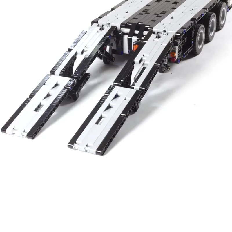 

NEW high-tech RC Power Mobile RC low loader with ramps Carriage Towing Head MOC Building Blocks Bricks DIY Toys Kids Toys