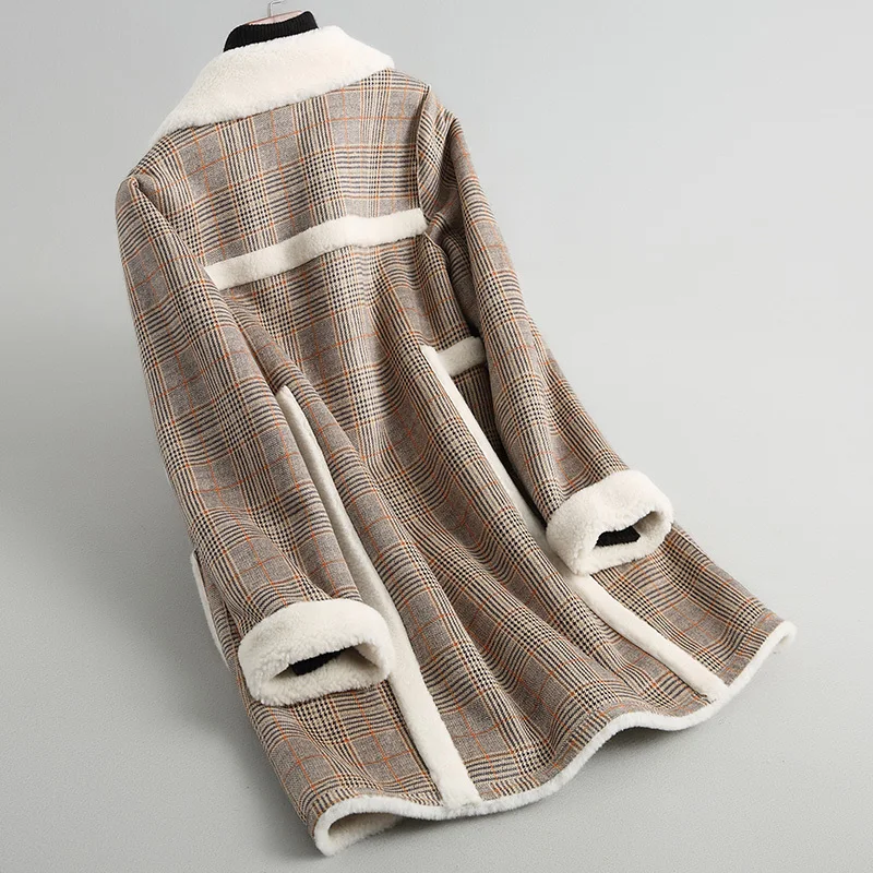 

Autumn Winter Coats Ladies Warm Thick Wool Jackets Top Quality Lamb Fur Parkas casaco de inverno KQN12009 MF492