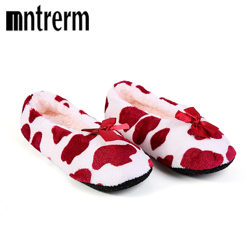 

Mntrerm New Snowflake pattern home woman Shoes cotton wool plush Slippers women floor shoes non-slip indoor shoes For family
