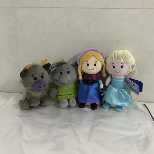 Маленькая 15 см Снежная кукла Анна Эльза Кристофер Олаф чучела ребенка подарок на