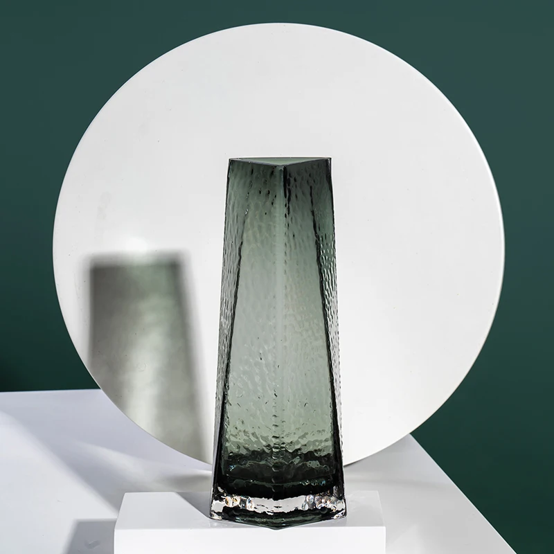 

Vase Glass Transparent and Creative Ornaments Triangle Mouth Hammered Mesh Living Room Dried Flowers Flower Ornaments