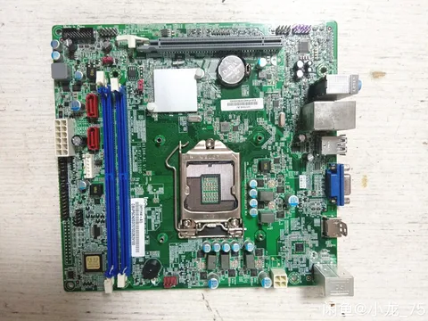 Обзор материнской платы ASRock Z77E-ITX на чипсете Intel Z77 / Материнские платы