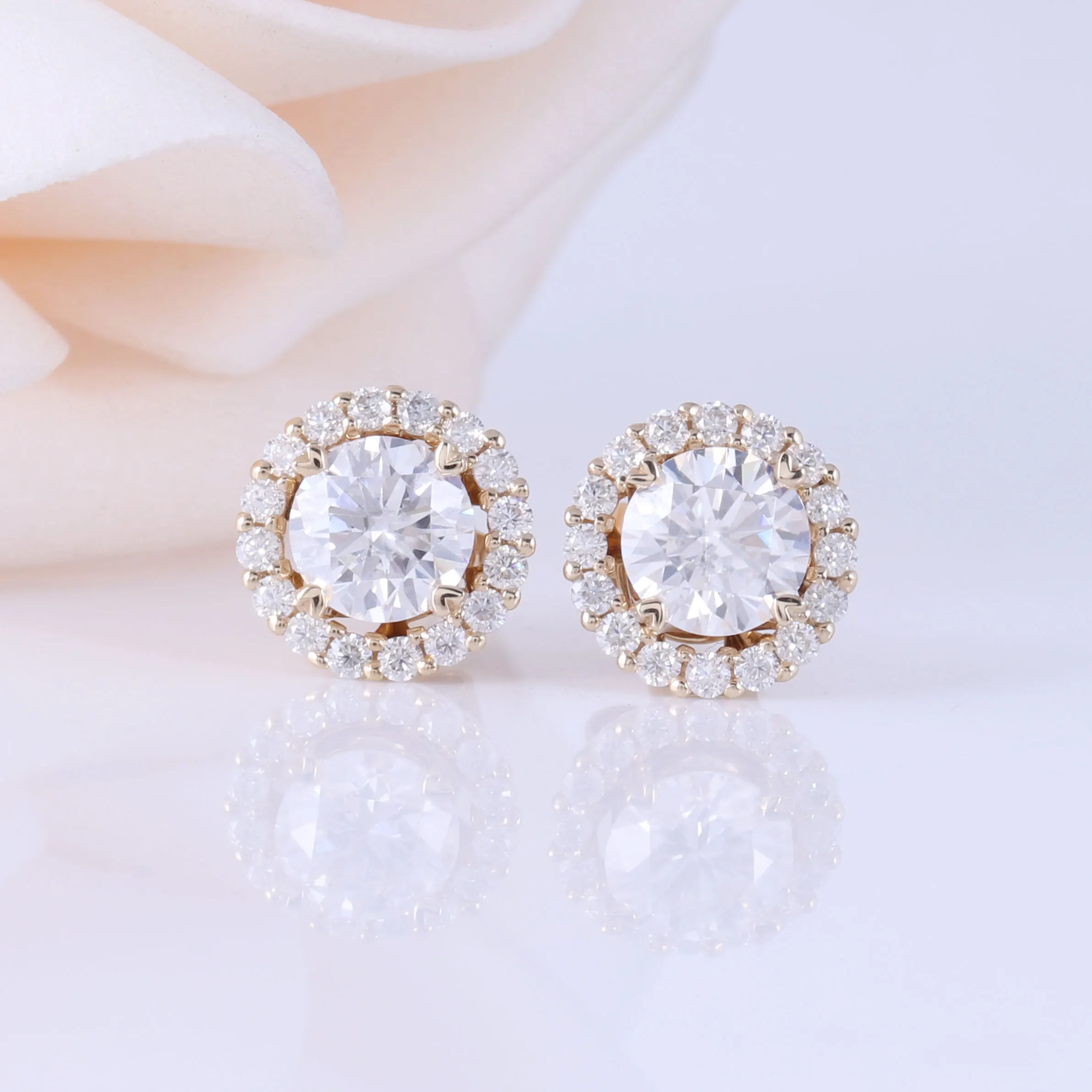 DovEggs 14K Rose gold Stud Earring 0.5CTW Center GH Color romantic style Moissanite Earrings Push Back for Women | Украшения и