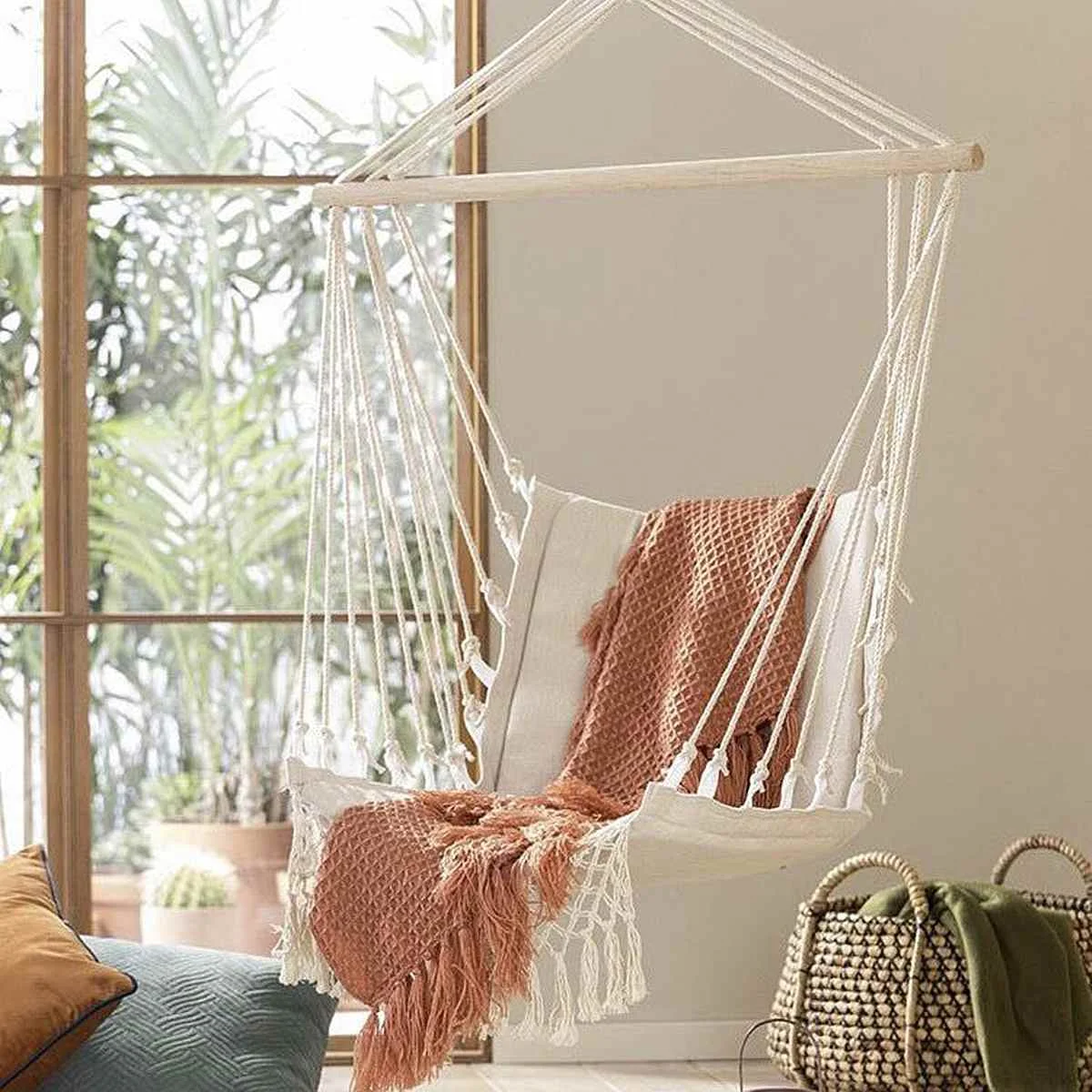 

2021 Nordic Style Home Garden Hanging Hammock Tassel Hammock Chair Outdoor Indoor Dormitory Swing Hanging Chair with Wooden Rod