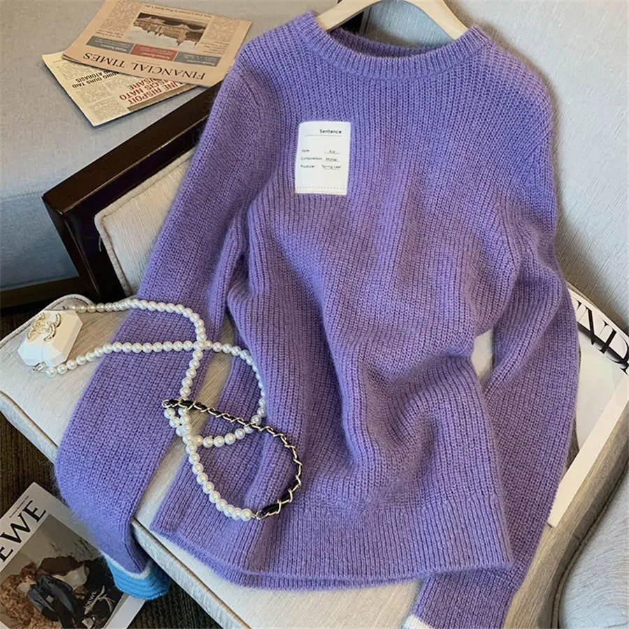 

Женский трикотажный свитер с длинным рукавом и круглым вырезом