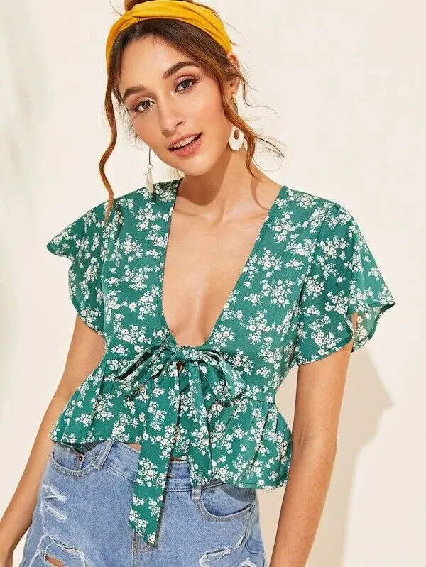 

Women Summer Floral Short Sleeve Low-cut Ladies Casual Top Blouse Beach Holiday Ladies Floral Deep V-neck Top Clothing