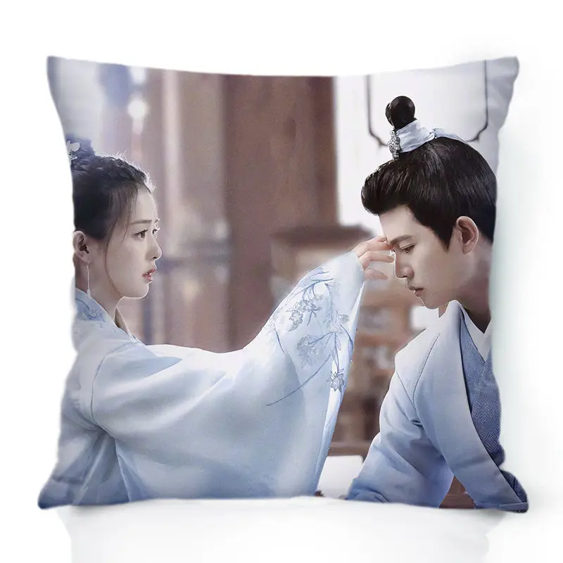 

Mo Bao Fei Bao One And Only Zhou Sheng Ru Gu Zhou Shengchen Ren Jialun Cui Shiyi Bai Lu Double-sided Plush Stain Throw Pillow