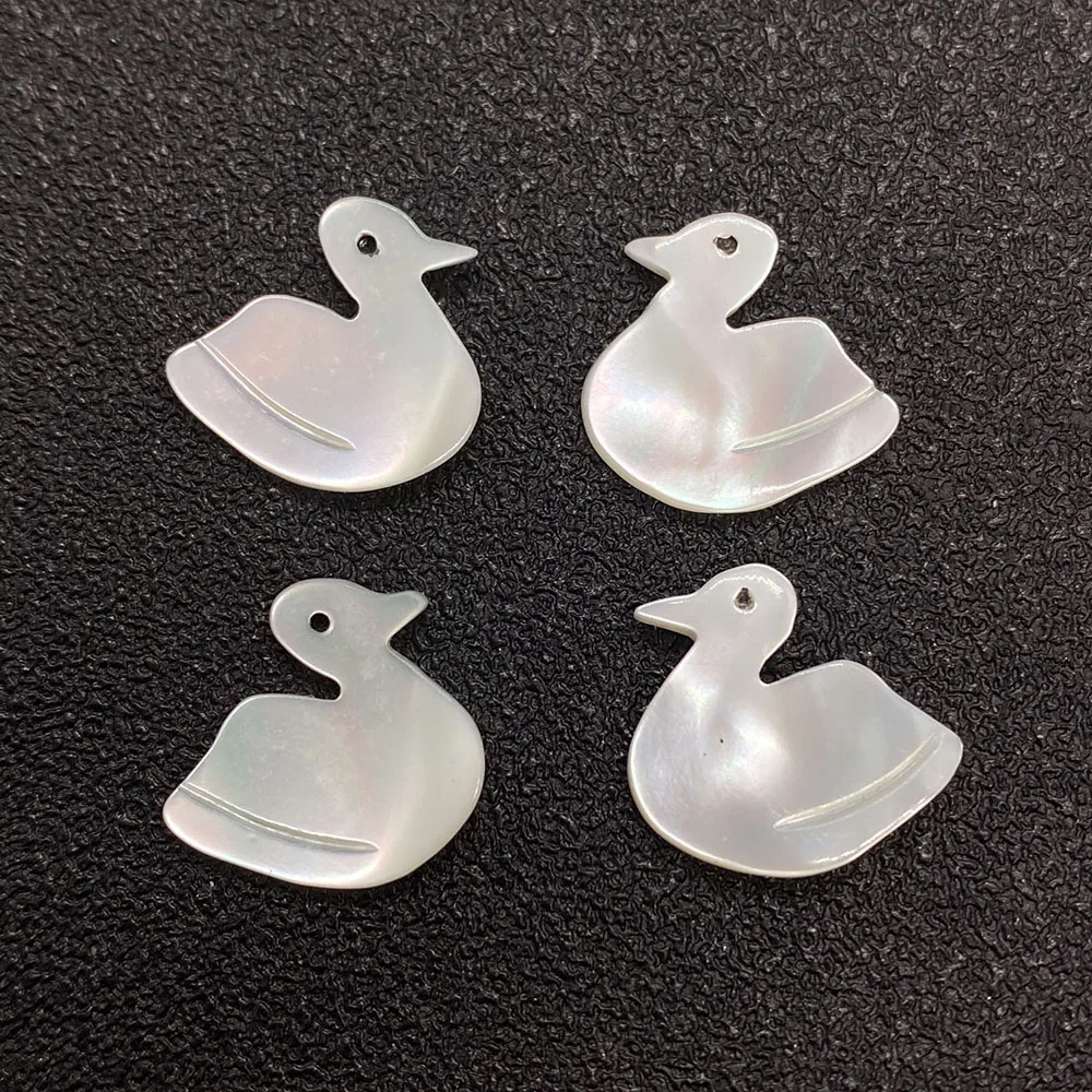 

Natural Shells Animal Shape Beads Suitable for Handmade DIY Charm Necklace Bracelet Making Crafts Making Accessories Wholesale