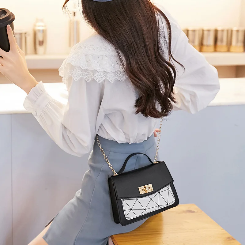 

Women Small Crossbody Bag Girls Cute Lightweight PU Leather Crossbody Purses Ladies Mini Shoulder Bag with Chain Strap