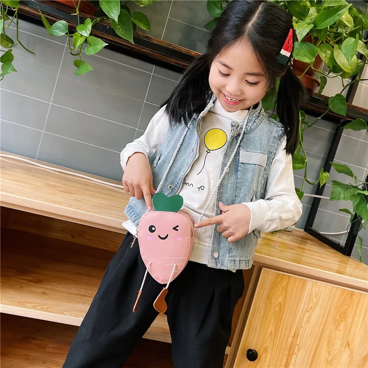 Cute Little Shoulder Bags for Children Cartoon Carrot Baby Girls Mini Messenger Bag Lovely Boys Kids Small Handbags Coin Purse