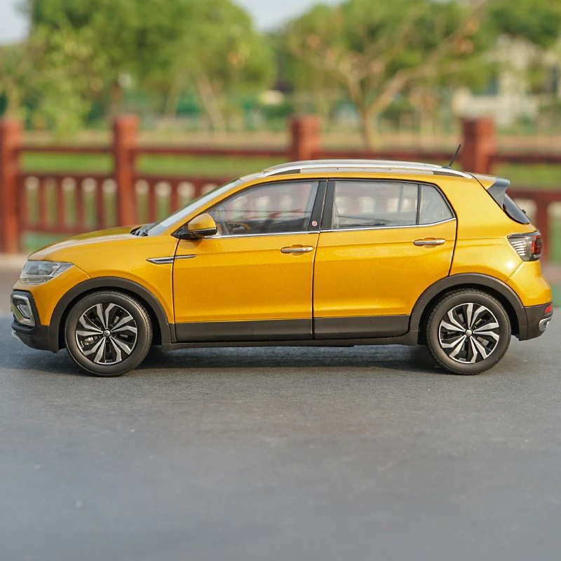 Оригинальный 1:18 Масштаб Фольксваген T CROSS 2019 металлическая литая под давлением